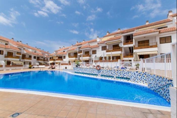 Apartment Aqua Vista El Cardon:1br Free Parking, Heated Pool *